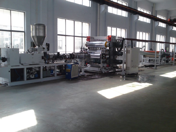 PE sheet extrusion line